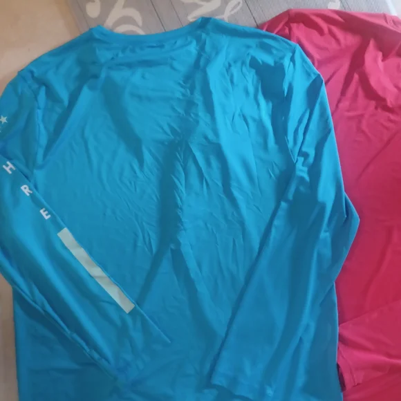 Bundle of Mens Hurley Shirts - Picture 2 of 8